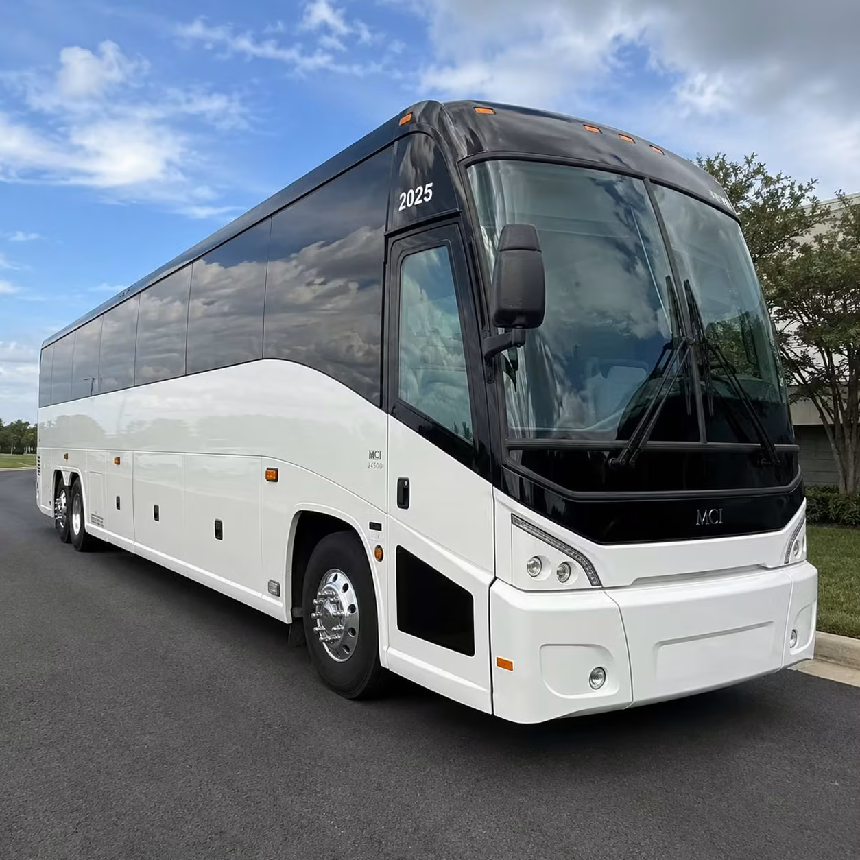 charter buses for salt lake city wedding ceremonies at historic and scenic venues
