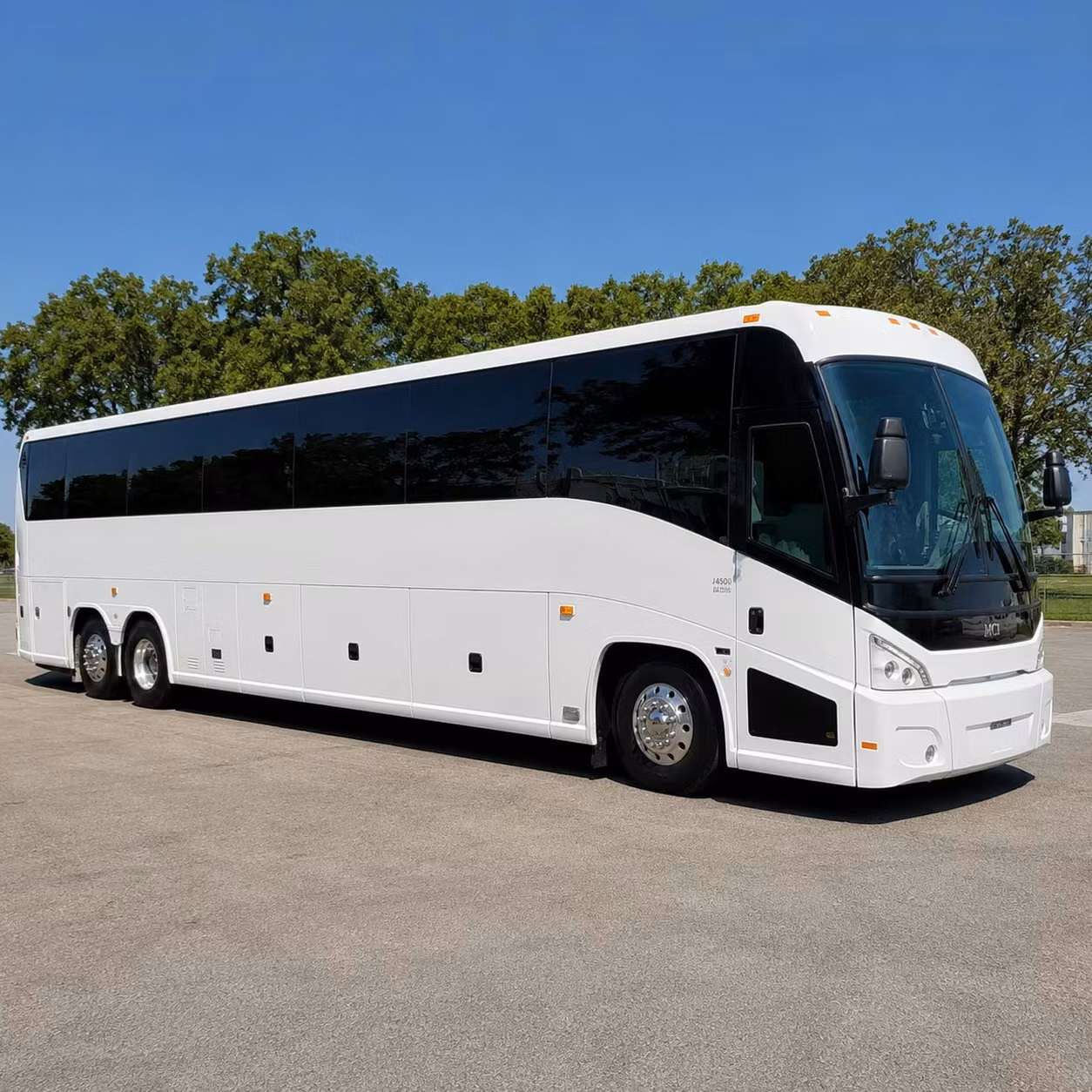 utah first credit union amphitheatre bus rentals for summer concert season